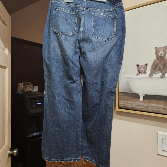 NWT style and co high rise slouchy crop size 10 - Picture 3 of 5